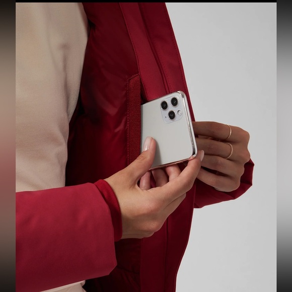 Athleta Outbound Parka Decadent Red M - Picture 12 of 16